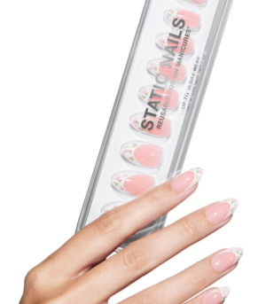 Static Press On Nails